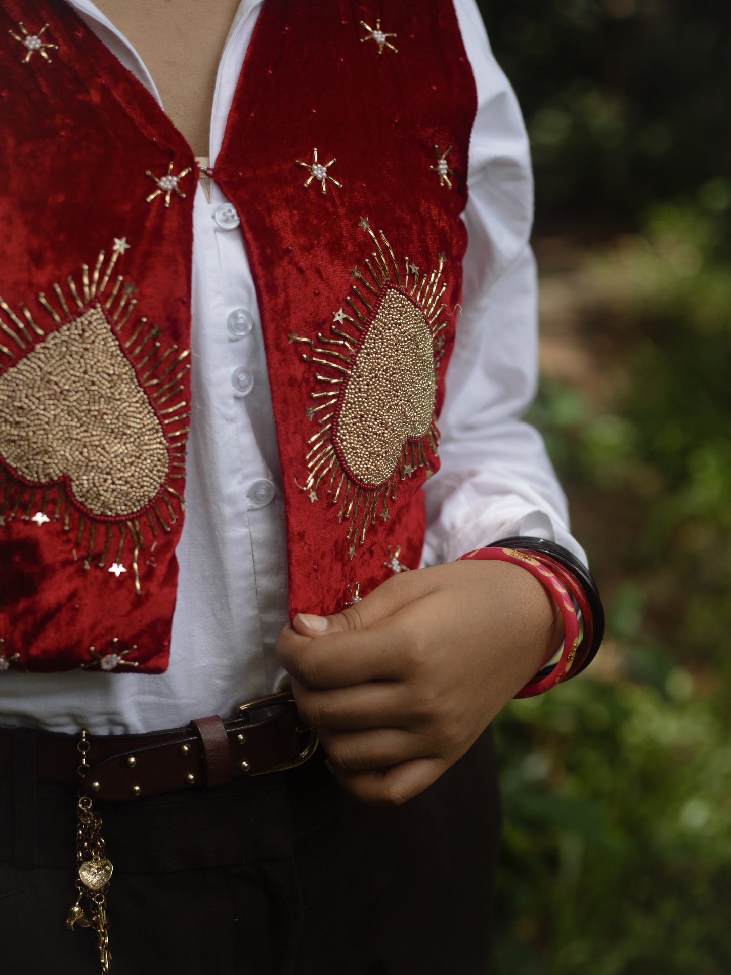 Zeenat Vest